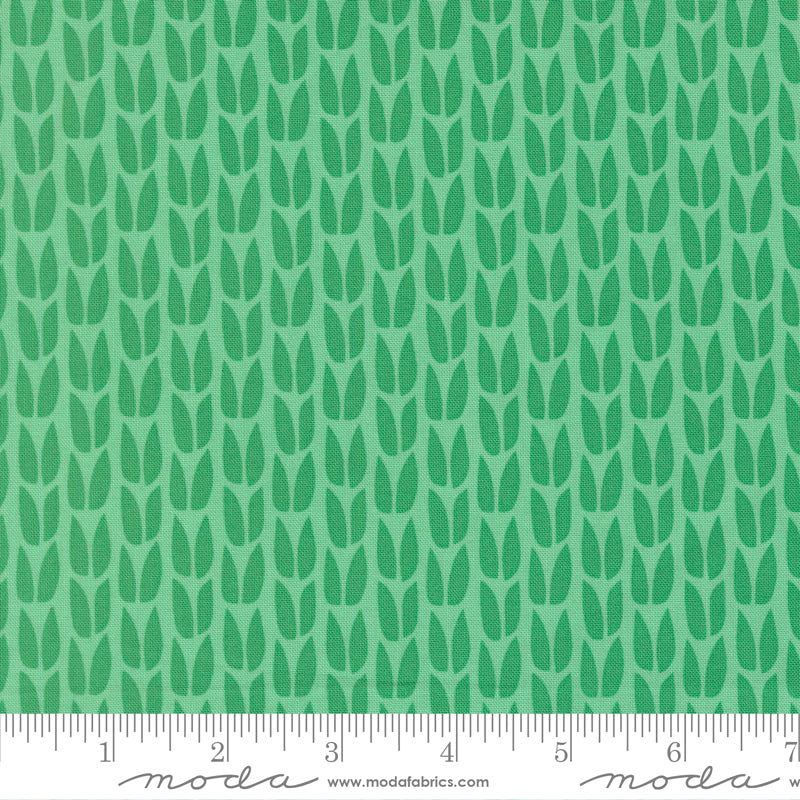 Scenery | Elizabeth Hartman | Sprout - Spearmint | Moda Fabrics