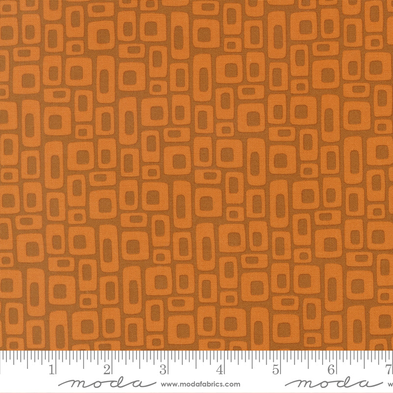 Scenery | Elizabeth Hartman | Marshmallow - Rusty | Moda Fabrics