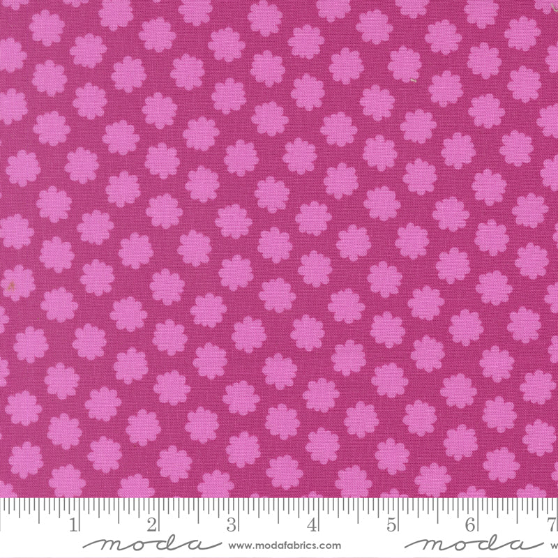 Scenery | Elizabeth Hartman | Puffball - Passion Fruit | Moda Fabrics