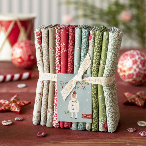 Merry Little Christmas Blenders | Tilda | Fat Quarter Bundle