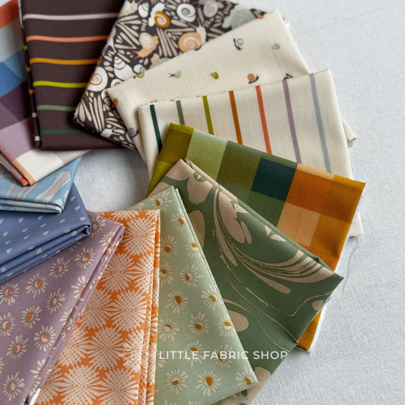 Slow Summer by Suzy Quilts | Fat Quarter Bundle | Art Gallery Fabrics