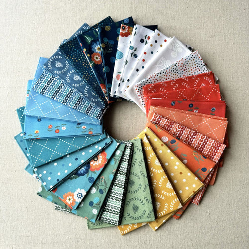 Clover & Dot | Cluck Cluck Sew | Fat Quarter Bundle | Windham Fabrics | Allison Harris