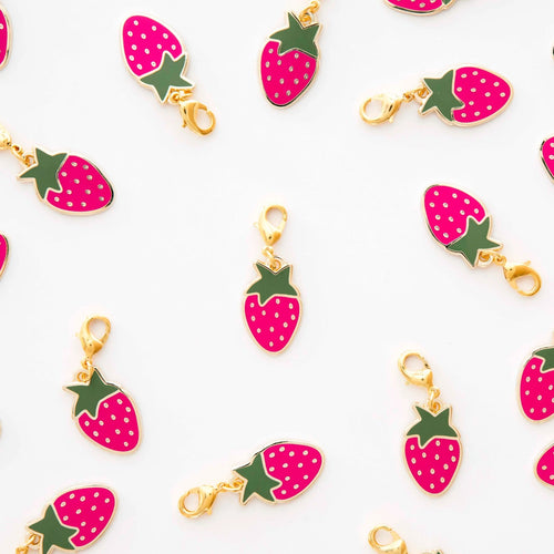 Zipper Pull | Strawberry | Sarah Hearts