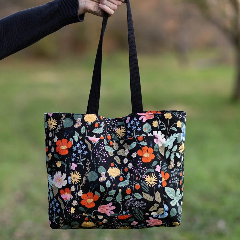 Noel Tote Bag PDF Sewing Pattern - 4 Sizes, easy bag pattern, travel bag,  market bag